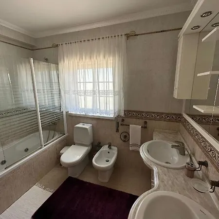 Luz Vivenda Séjour chez l'habitant Nazaré