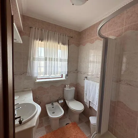 Quarto em Acomodações Particulares Luz Vivenda